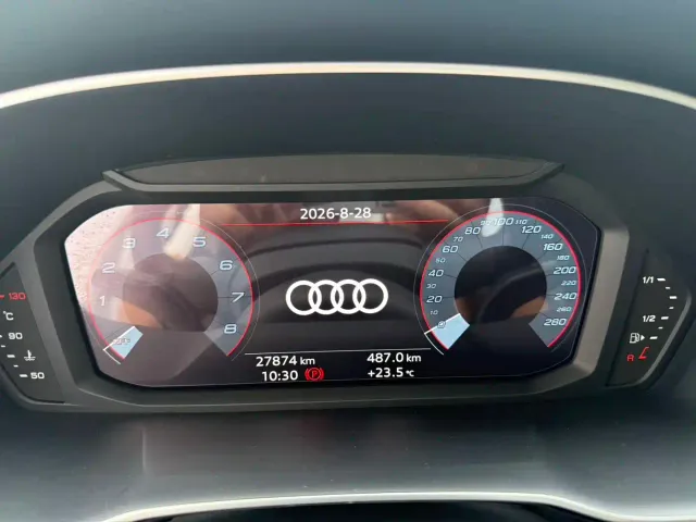 Audi Q3 — Фото автомобиля 12