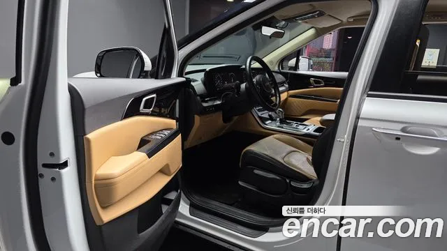 Kia Carnival 4th Gen — Фото автомобиля 15
