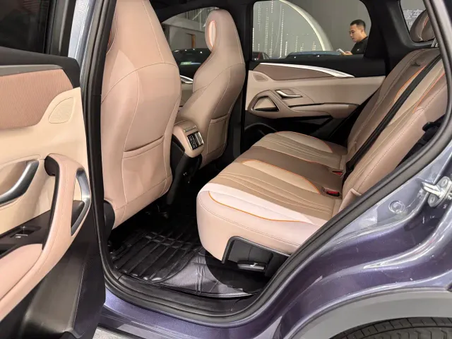 BYD Song Pro — Фото автомобиля 5
