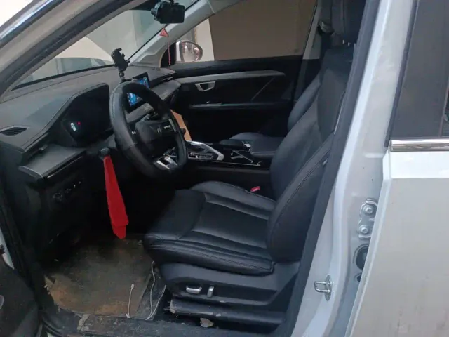 Wuling Asta — Фото автомобиля 11