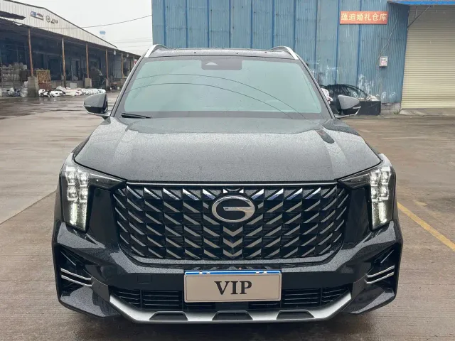 GAC Trumpchi GS8 — Фото автомобиля 2