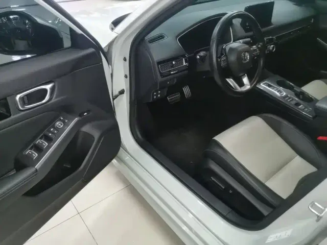 Honda Civic — Фото автомобиля 15