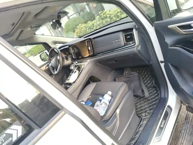 GAC Trumpchi M8 — Фото автомобиля 19