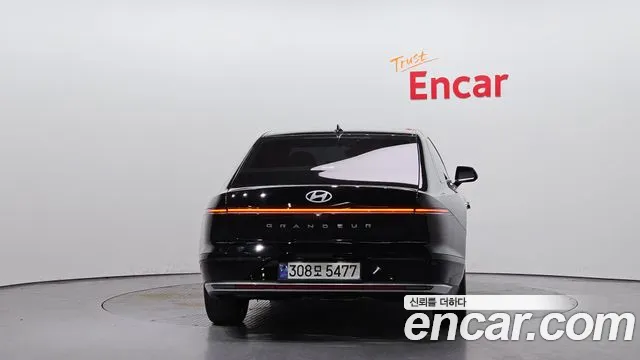 Hyundai Grandeur GN7 — Фото автомобиля 4