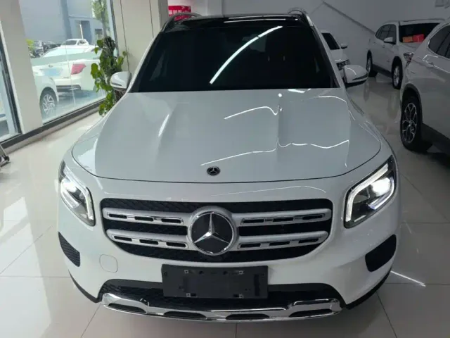 Mercedes-Benz GLB-Class — Фото автомобиля 2