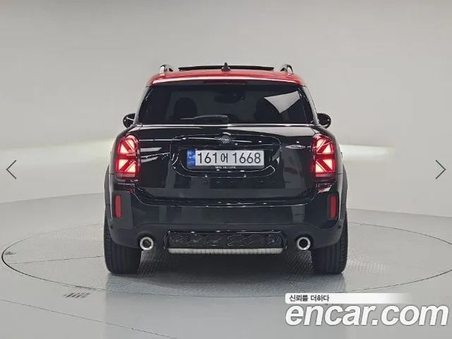 Mini Countryman — Фото автомобиля 3