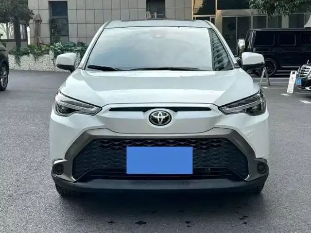 Фотография автомобиля — Toyota Frontlander