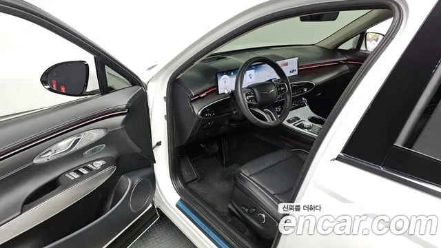 Genesis GV70 2.5T Бензин AWD — Фото автомобиля 11