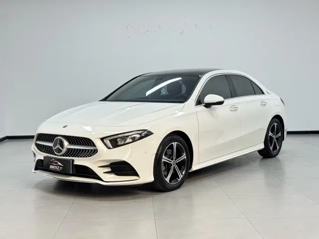 Фотография автомобиля — Mercedes-Benz A-Class