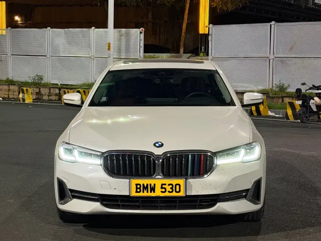 BMW 5 Series — Фото автомобиля 4