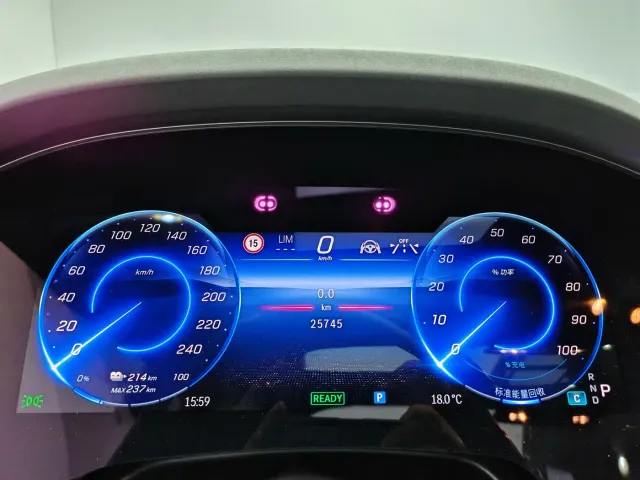 Mercedes-Benz EQS — Фото автомобиля 8