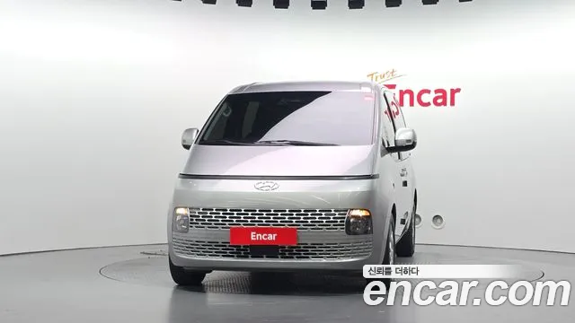 Hyundai Staria — Фото автомобиля 3