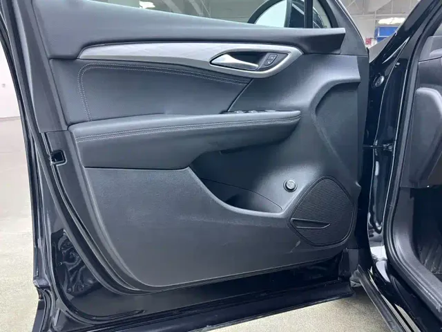Buick Envision S — Фото автомобиля 18