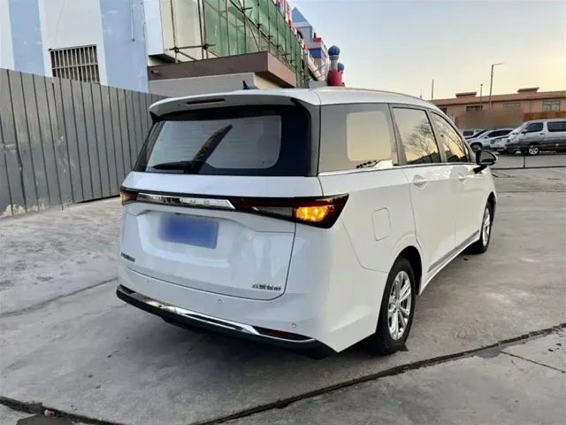 Wuling Jiachen — Фото автомобиля 22