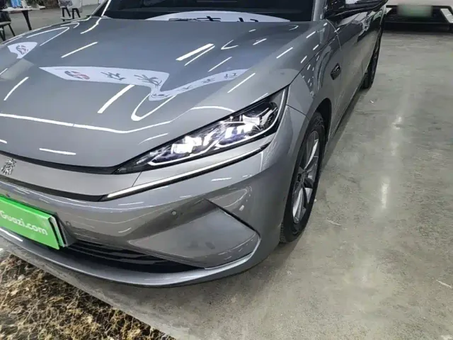 BYD Qin L — Фото автомобиля 23