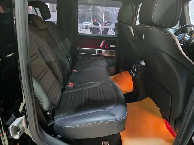 Mercedes-Benz G-Class — Фото автомобиля 21