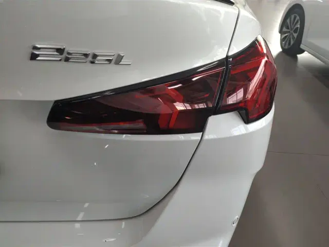 BMW 2 Series — Фото автомобиля 7