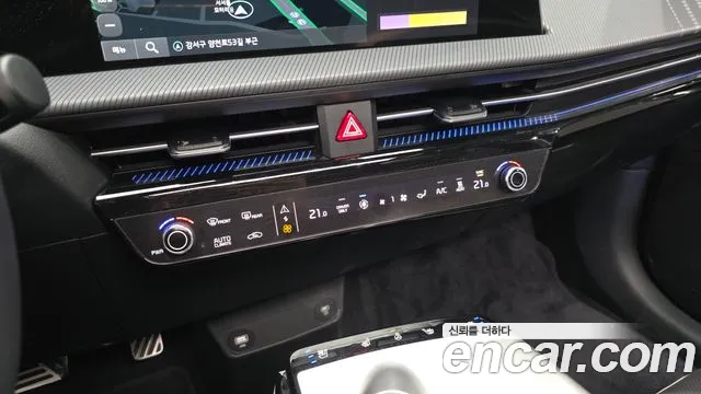 Kia EV6 — Фото автомобиля 23