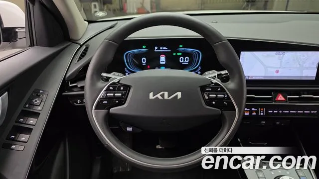 Kia Niro The All New Niro Prestige — Фото автомобиля 4