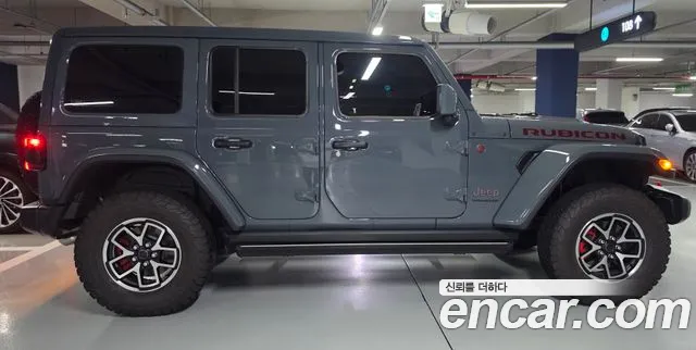 Jeep Wrangler — Фото автомобиля 4
