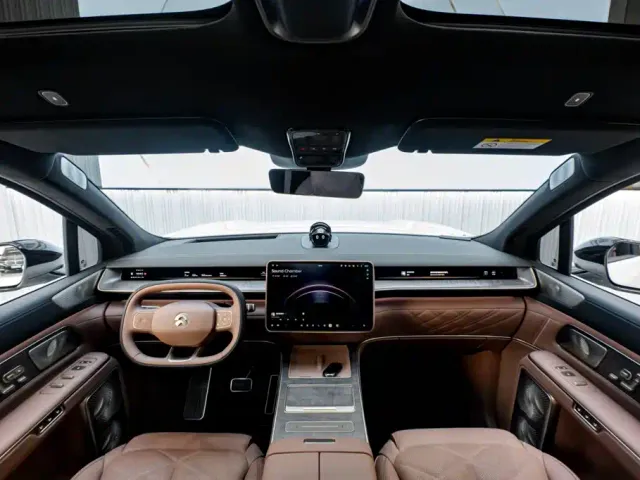 Nio ES9 — Фото автомобиля 14