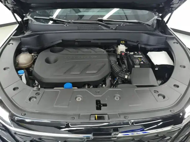 Changan Z6 — Фото автомобиля 10