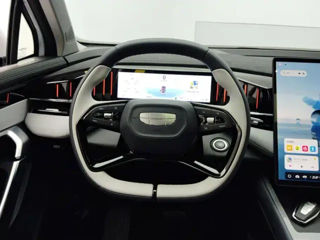 Geely Boyue L — Фото автомобиля 15