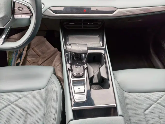 Changan Raeton Plus — Фото автомобиля 7