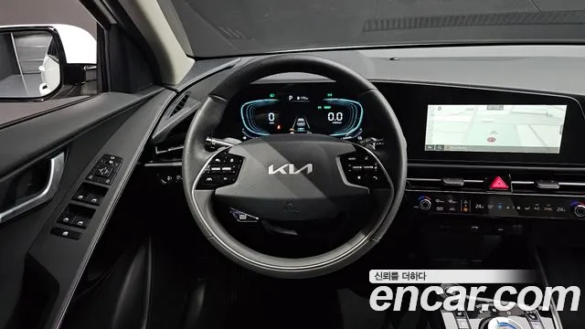 Kia Niro The All New — Фото автомобиля 12