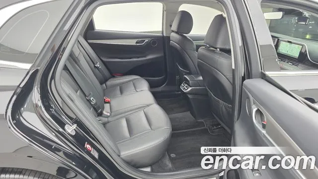 Hyundai Grandeur (New) Hybrid — Фото автомобиля 12