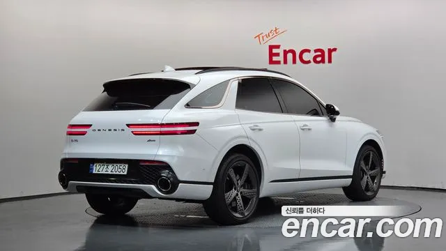 Genesis GV70 2.5T Бензин AWD — Фото автомобиля 2