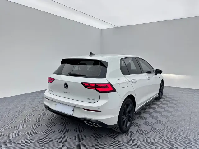 Volkswagen Golf — Фото автомобиля 6