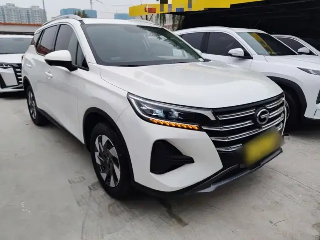 GAC Trumpchi GS4 — Фото автомобиля 3