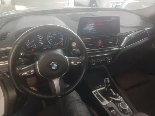 BMW 1 Series — Фото автомобиля 9