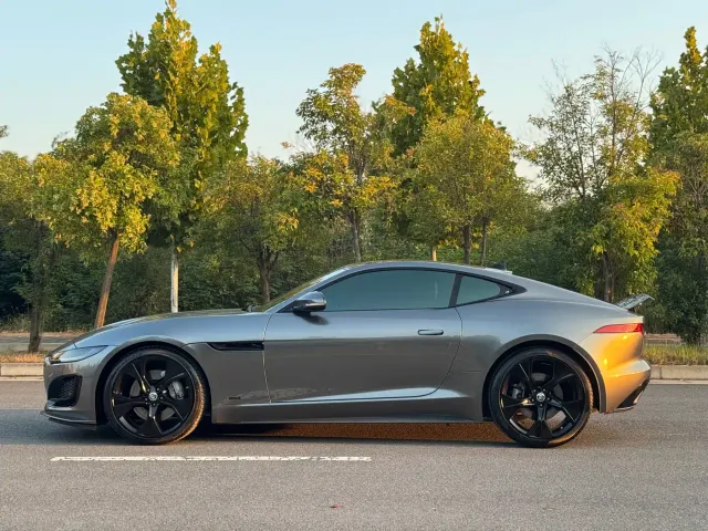 Jaguar F-Type — Фото автомобиля 7