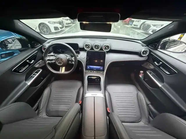 Mercedes-Benz C-Class — Фото автомобиля 10