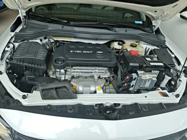 Chevrolet Monza — Фото автомобиля 19