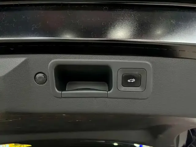 GAC Trumpchi ES9 — Фото автомобиля 16