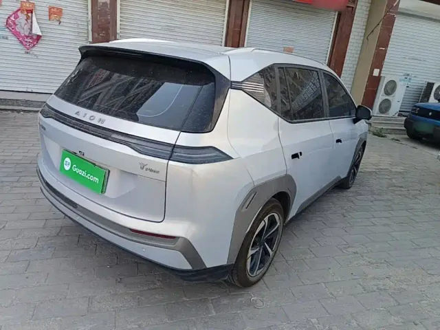 GAC Aion Y — Фото автомобиля 6