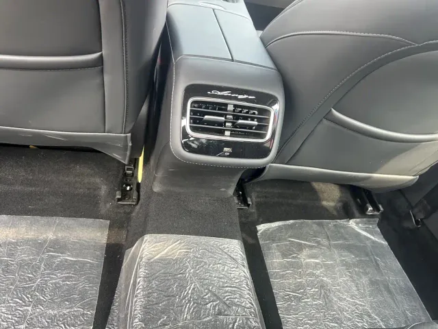 Chery Arrizo 8 PRO 2025 Pro 1.6T Luxury — Фото автомобиля 14