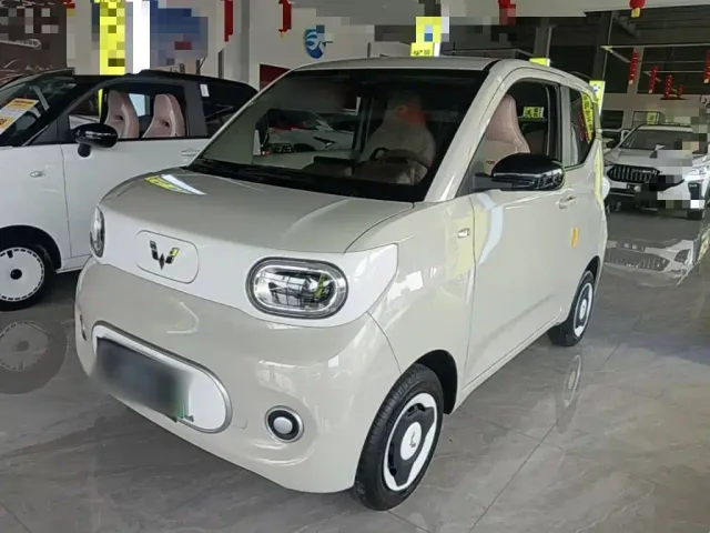 Фотография автомобиля — Wuling Hongguang Mini EV