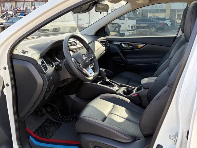 Nissan Qashqai — Фото автомобиля 5
