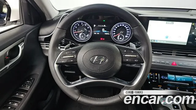 Hyundai Grandeur Grandeur (New) — Фото автомобиля 16