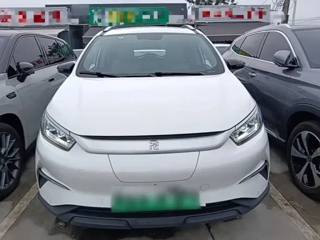 BYD Yuan Pro — Фото автомобиля 2