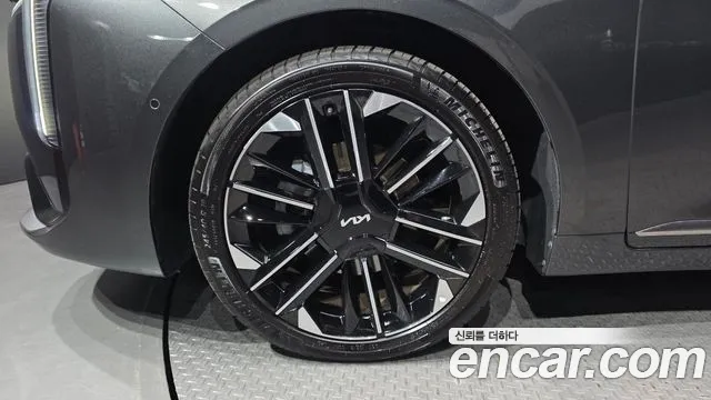 Kia K8 (New) Hybrid — Фото автомобиля 5
