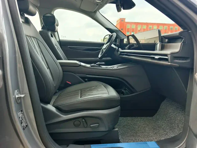 Ford Edge — Фото автомобиля 23