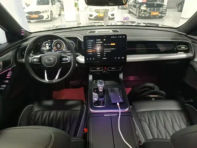 GAC Trumpchi GS8 — Фото автомобиля 9