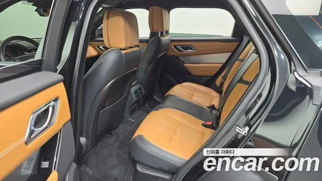 Land Rover Range Rover Velar Range Rover Velar 3.0 P400 R-Dynamic HSE — Фото автомобиля 22