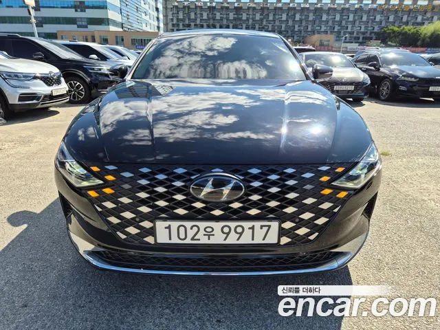 Фотография автомобиля — Hyundai Grandeur Grandeur (New)