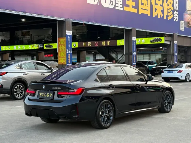 BMW 3 Series — Фото автомобиля 18